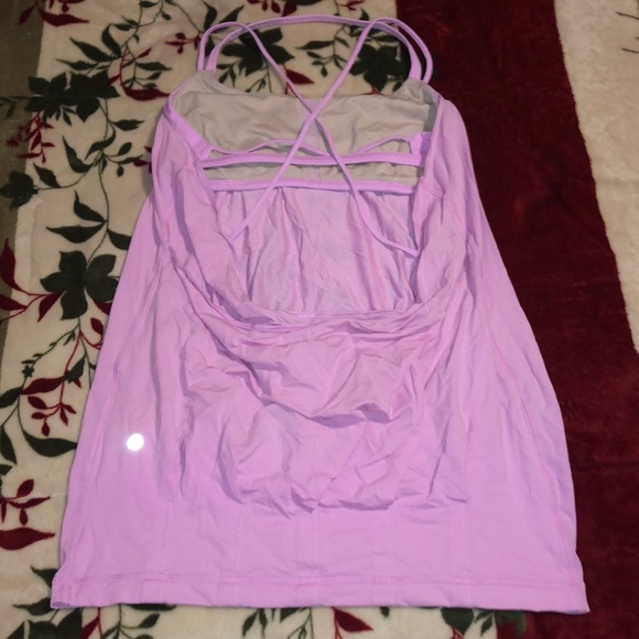 lululemon athletica Tops - Lululemon flow and go tank top